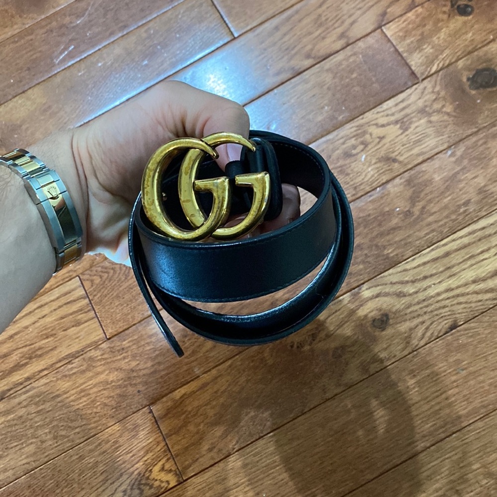 Gucci belt mens size 34 includes dust bag